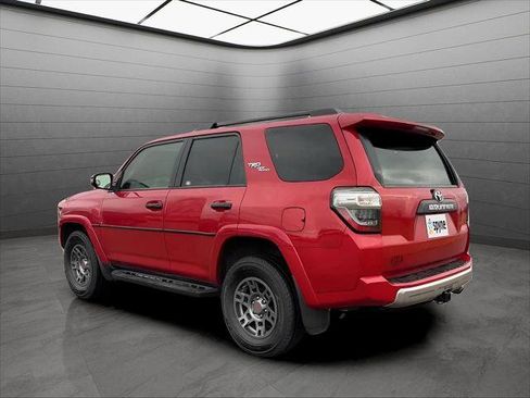 Used 2021 Toyota 4Runner TRD Off-Road Premium w/ Moonroof Package image 3
