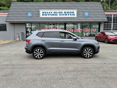 Used 2024 Volkswagen Taos SE