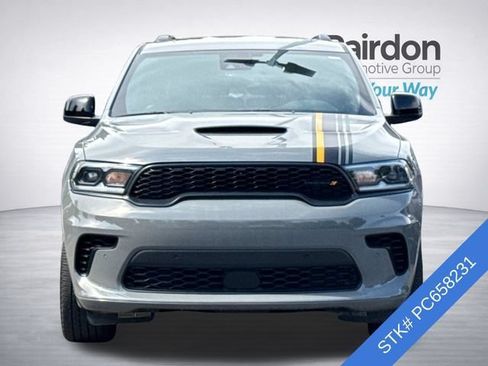 Used 2023 Dodge Durango R/T w/ Hemi Orange Plus Package AWD/4WD image 3