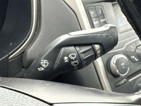 Used 2014 Ford Fusion SE w/ Equipment Group 202A image 24