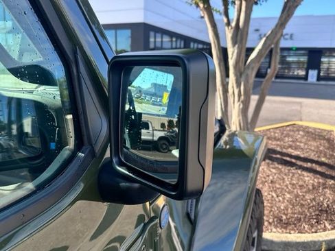 Used 2024 Jeep Wrangler Unlimited Rubicon 4xe AWD/4WD image 14