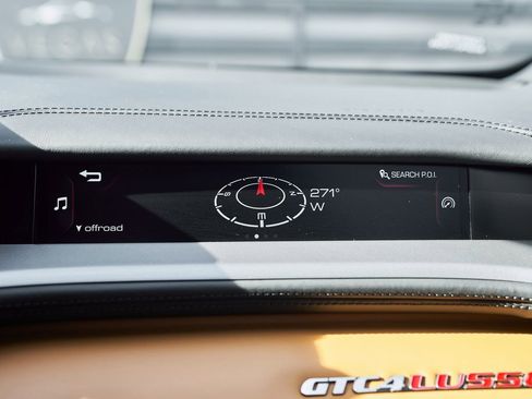 Used 2018 Ferrari GTC4Lusso image 76