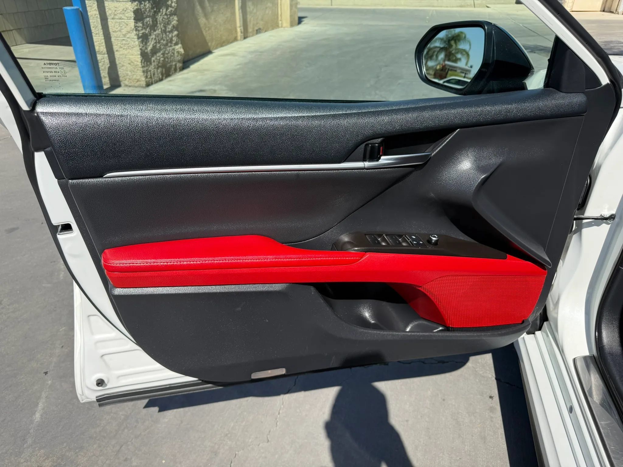 Used 2021 Toyota Camry XSE FWD image 24