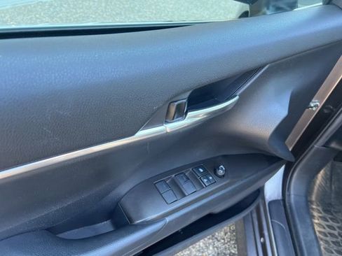 Used 2021 Toyota Camry LE AWD/4WD image 12