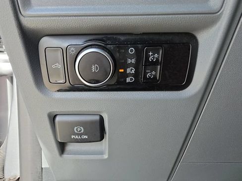 Used 2023 Ford F150 XLT RWD image 19