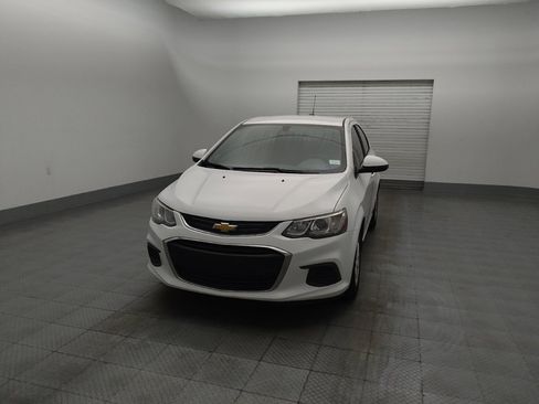 Used 2018 Chevrolet Sonic LT w/ Convenience Package image 15