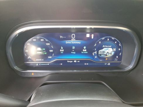 Used 2022 Chevrolet Tahoe RST w/ Luxury Package image 11