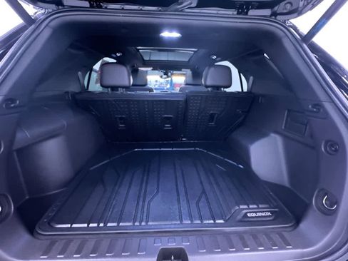 Used 2024 Chevrolet Equinox RS w/ RS Leather Package image 40
