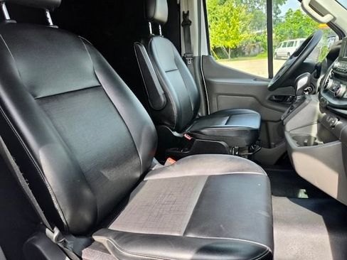 Used 2024 Ford Transit 250 148 High Roof w/ Load Area Protection Package RWD image 9