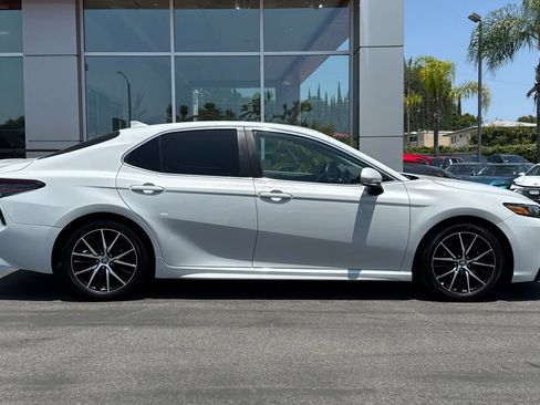 Certified 2023 Toyota Camry SE w/ Convenience Package FWD image 4