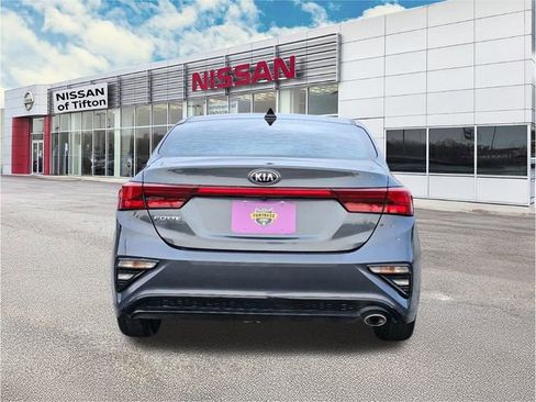 Used 2021 Kia Forte LXS image 6