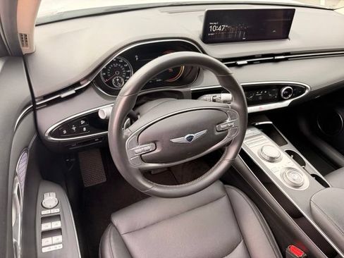Used 2025 Genesis GV70 2.5T AWD/4WD image 19