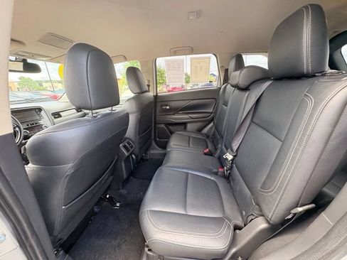 Used 2019 Mitsubishi Outlander SEL AWD/4WD image 20