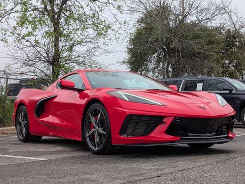 Used 2020 Chevrolet Corvette Stingray Premium Cpe w/ 3LT Preferred Equipment Group image 3