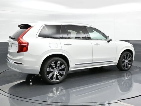 New 2025 Volvo XC90 T8 Core w/ Protection Package Premier AWD/4WD image 3