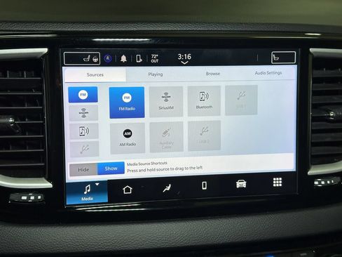 Used 2023 Chrysler Pacifica Touring-L FWD image 42