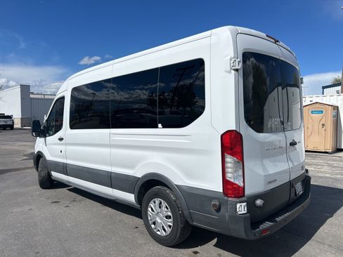 Used 2017 Ford Transit 350 XLT image 8