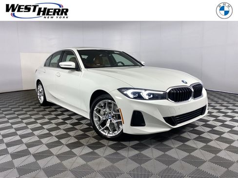 New 2025 BMW 330i xDrive Sedan w/ Convenience Package image 1