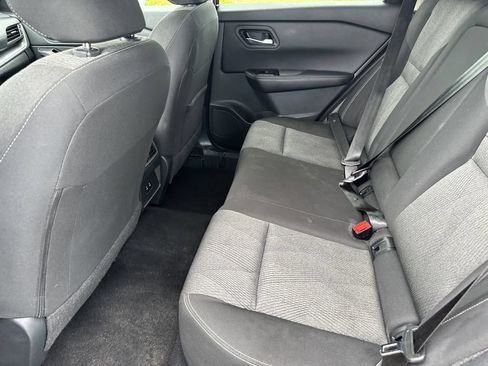 Certified 2025 Nissan Rogue SV AWD/4WD image 18