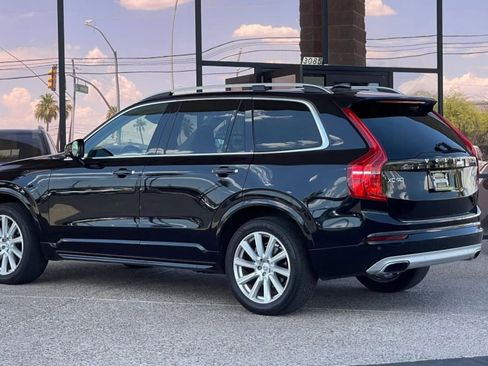 Used 2016 Volvo XC90 T6 Momentum w/ Momentum Plus Package image 7