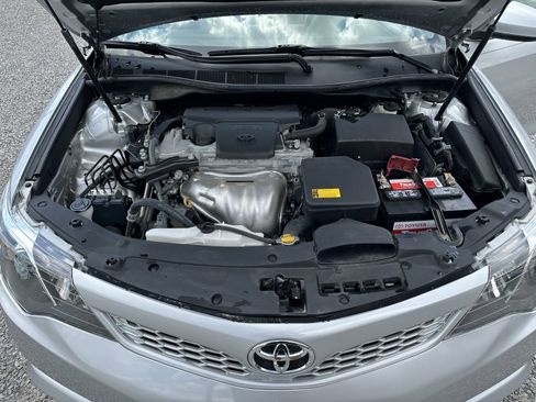Used 2014 Toyota Camry SE image 21