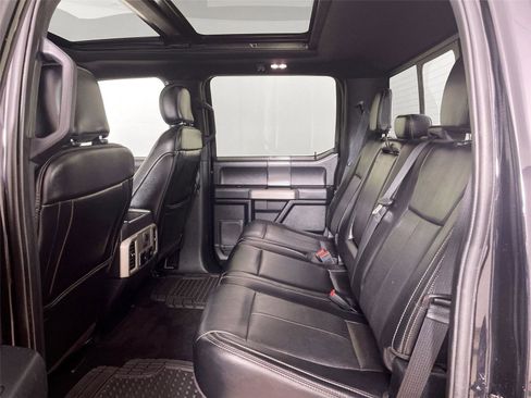 Used 2019 Ford F150 Lariat w/ Equipment Group 502A Luxury image 23