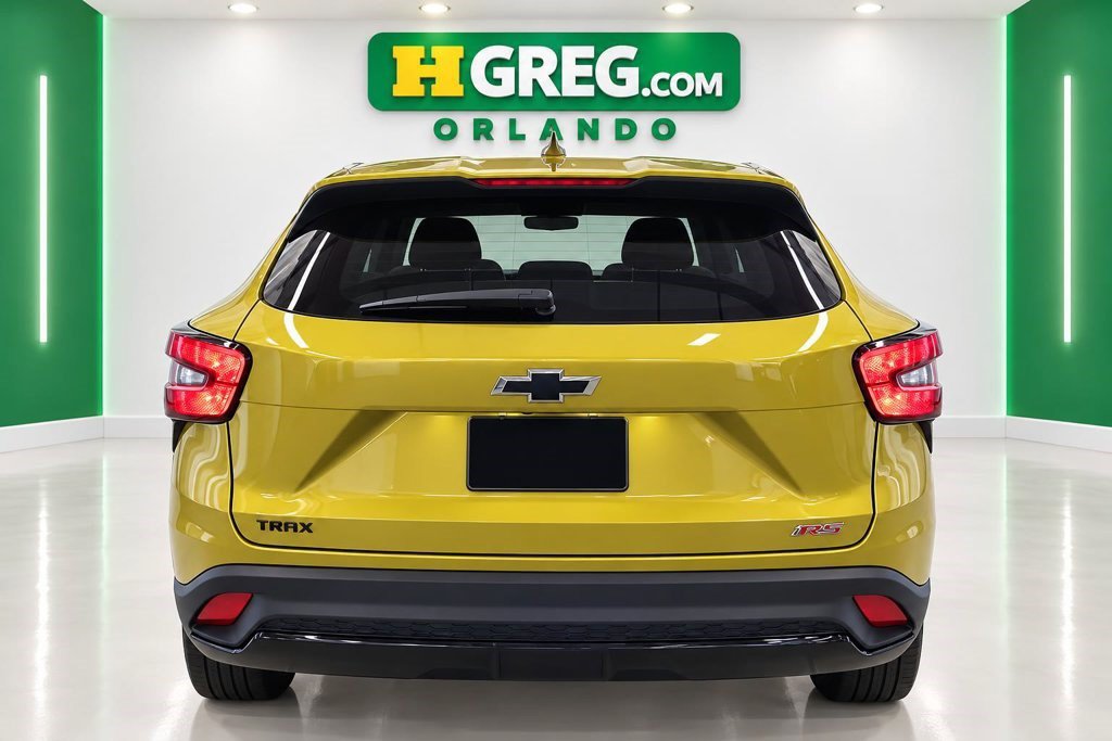 Used 2024 Chevrolet Trax RS FWD image 8