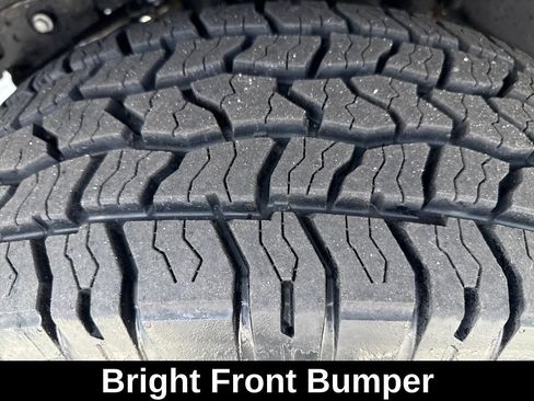 Used 2024 RAM 2500 Tradesman w/ Chrome Appearance Group image 16