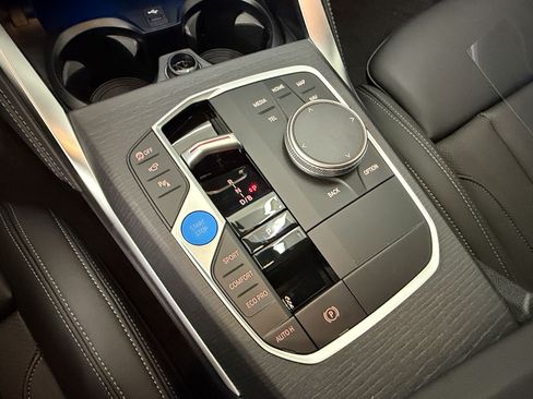 New 2026 BMW i4 eDrive40 w/ M Sport Package RWD image 18