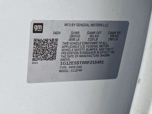 Used 2024 Chevrolet Malibu LT FWD image 32