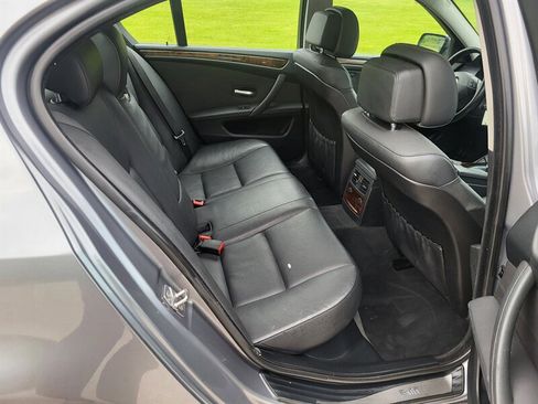 Used 2010 BMW 528i xDrive Sedan AWD/4WD image 13
