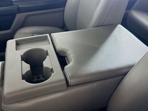 Used 2020 Ford F250 XL w/ Power Equipment Group image 18