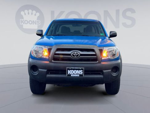 Used 2010 Toyota Tacoma PreRunner image 11