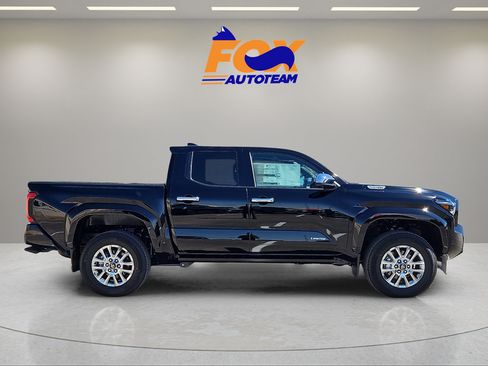 New 2026 Toyota Tacoma Limited AWD/4WD image 5