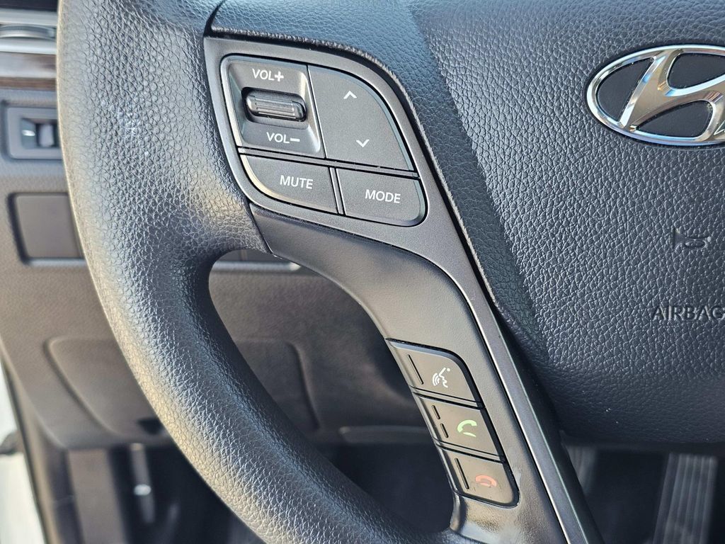 Used 2017 Hyundai Santa Fe Sport w/ Cargo Package AWD/4WD image 27