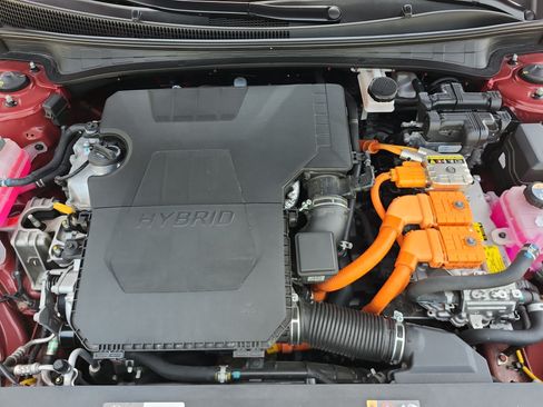 Certified 2024 Hyundai Elantra Blue FWD image 21