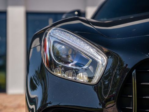 Used 2018 Mercedes-Benz AMG GT C image 9