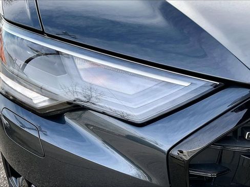 Used 2023 Audi A6 2.0T Premium w/ Convenience Package image 32