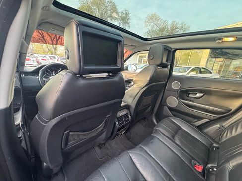 Used 2016 Land Rover Range Rover Evoque SE image 15