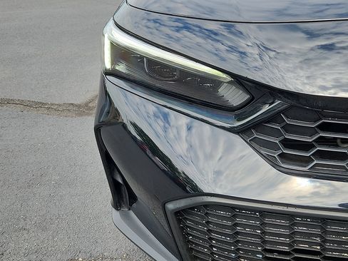 Used 2025 Honda Civic Sport image 9