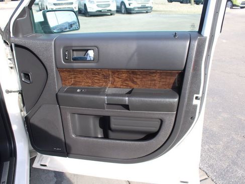 Used 2016 Ford Flex Limited w/ Equipment Group 303A image 25