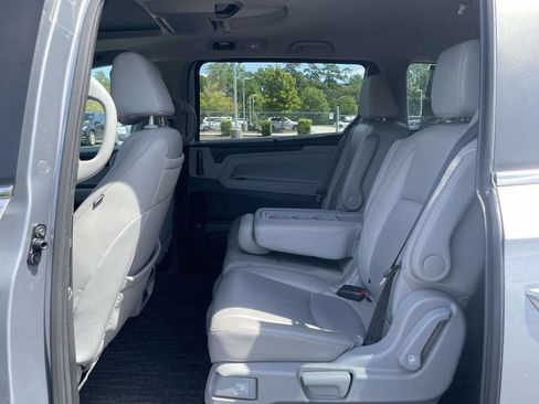 Used 2023 Honda Odyssey Touring image 12