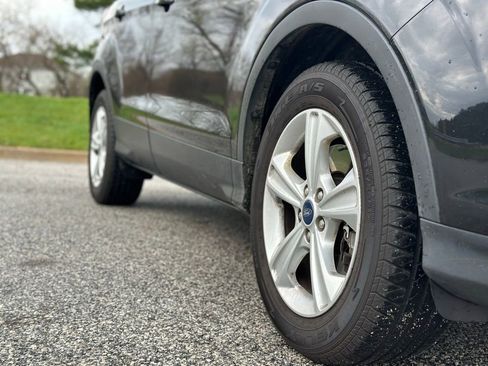 Used 2013 Ford Escape SE FWD image 9