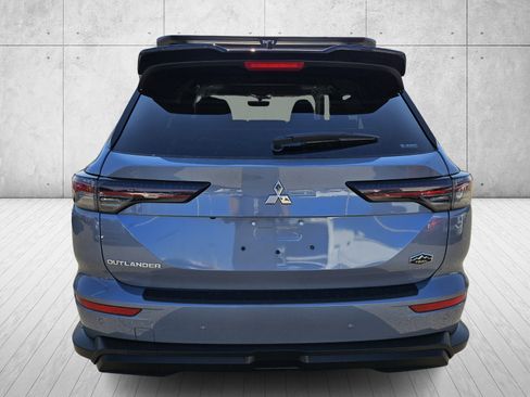 New 2026 Mitsubishi Outlander AWD image 6