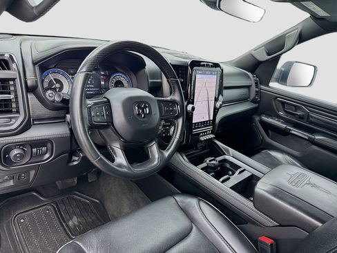 Used 2022 RAM 1500 Limited image 7