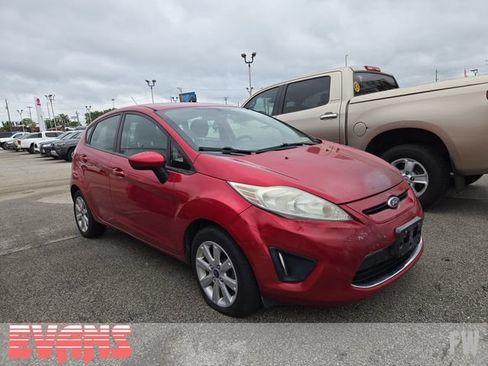 Used 2011 Ford Fiesta SE w/ 203A Rapid Spec Order Code FWD image 1