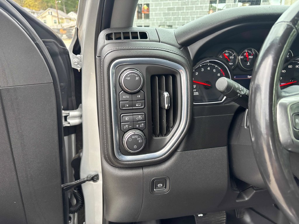 Used 2019 Chevrolet Silverado 1500 RST w/ All-Star Edition AWD/4WD image 12