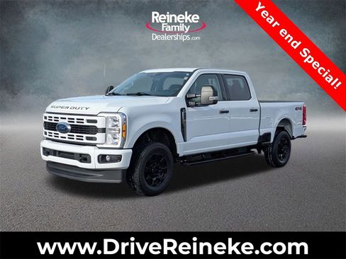 Used 2024 Ford F250 XLT image 1