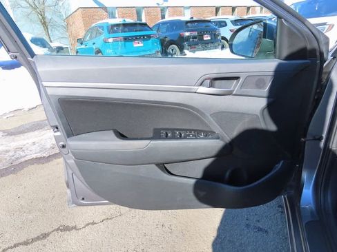 Used 2020 Hyundai Elantra Value Edition w/ Cargo Package (C1) image 14