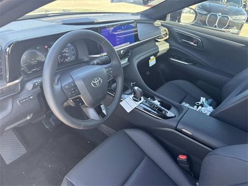 New 2026 Toyota Crown XLE image 30